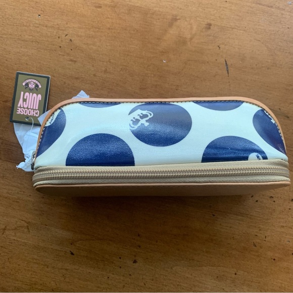 Retro Juicy Couture Pam & Gela Blue White Light Brown Zip-Up Pouch New with Tags - Picture 7 of 12